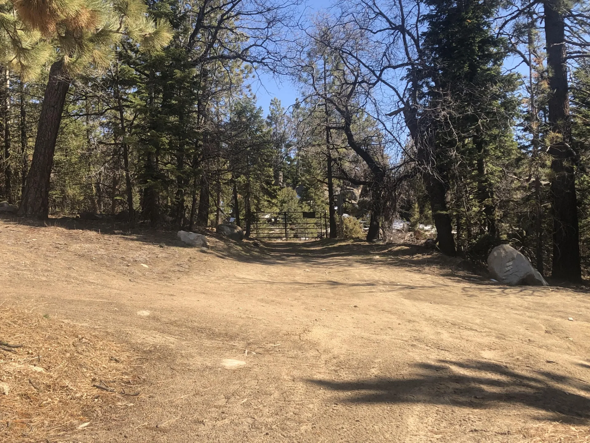 2.5 Acre with water in Piute Mountains